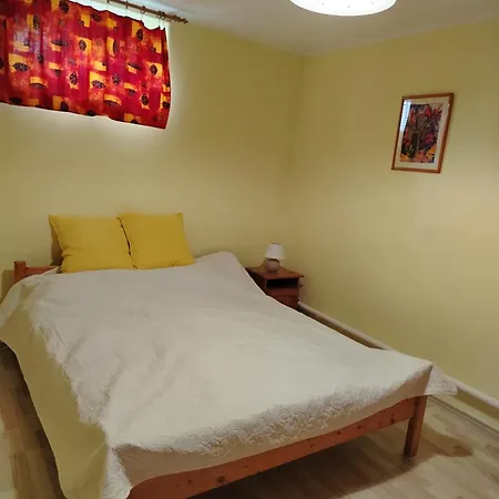 Apartament Mecsek Vendeghaz *